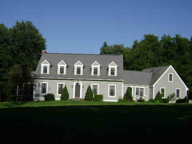 Building photograph for 131 AUNCIENT OAK RD